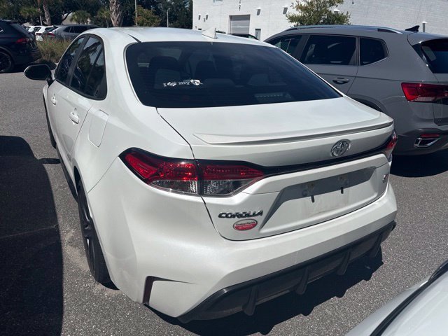 Used 2024 Toyota Corolla SE w/ SE Premium Package FWD image 9