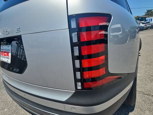Used 2026 Hyundai Palisade SEL FWD image 35