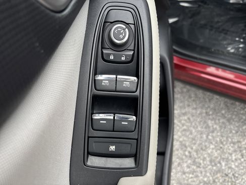 Used 2020 Subaru Forester Premium image 17