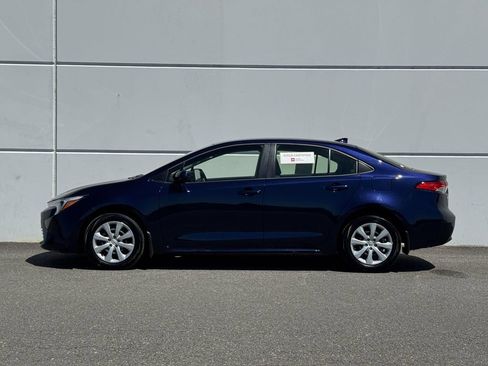 Certified 2026 Toyota Corolla LE FWD image 4