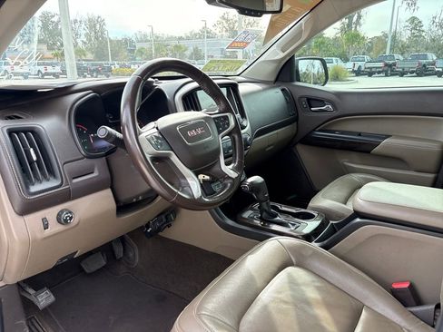 Used 2015 GMC Canyon SLT w/ LPO, Gearon Divider Package image 6