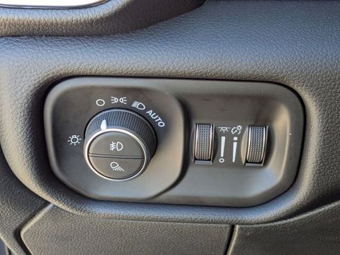 New 2026 RAM 2500 Laramie w/ Night Edition AWD/4WD image 16