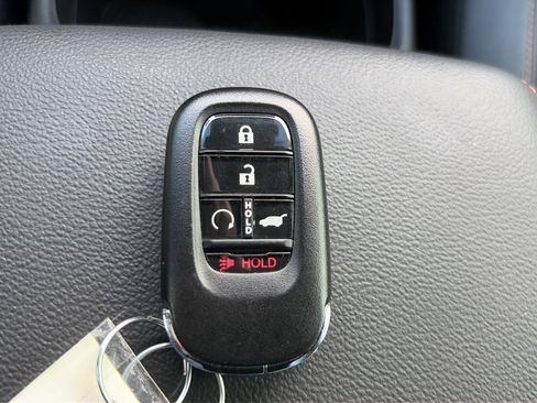 Used 2025 Honda CR-V Sport-L image 29