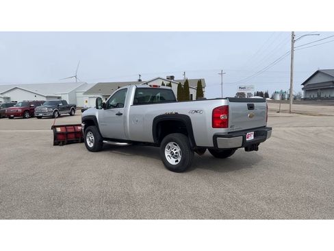 Used 2011 Chevrolet Silverado 2500 W/T w/ Snow Plow Prep Package image 3