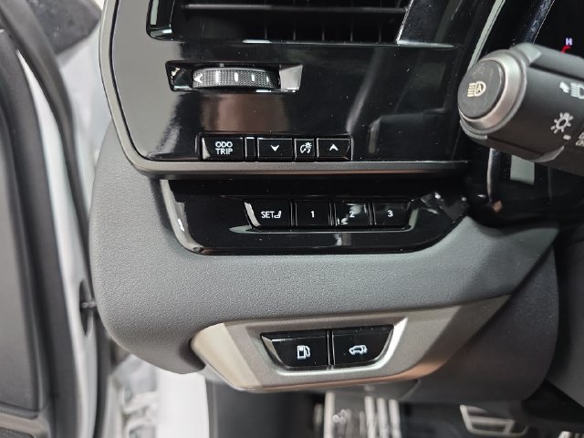 Used 2024 Lexus RX 350 F Sport w/ Convenience Package AWD/4WD image 26