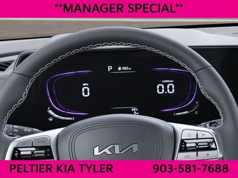 New 2025 Kia Telluride S image 22