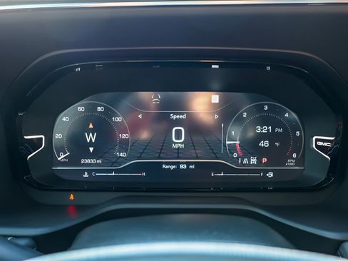 Used 2023 GMC Yukon XL Denali Ultimate image 13