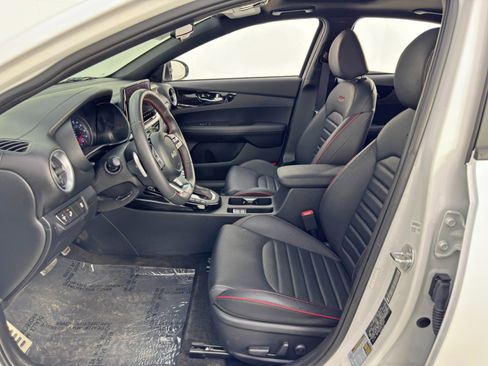 Used 2024 Kia Forte GT w/ GT2 Package image 16