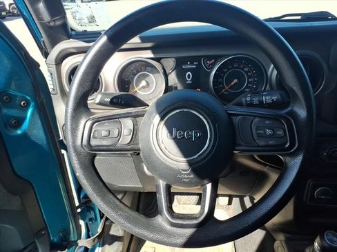 Used 2020 Jeep Wrangler Sport AWD/4WD image 13