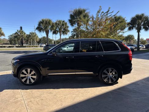 Used 2021 Volvo XC90 T6 Inscription w/ Protection Package Premier image 6
