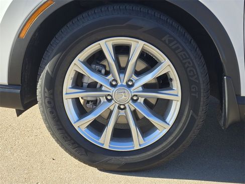 Used 2025 Honda CR-V EX image 27