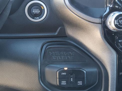 New 2025 RAM 2500 Tradesman AWD/4WD image 17