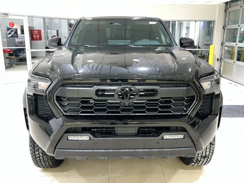 New 2026 Toyota Tacoma TRD Off-Road w/ TRD Off Road Premium Package image 3