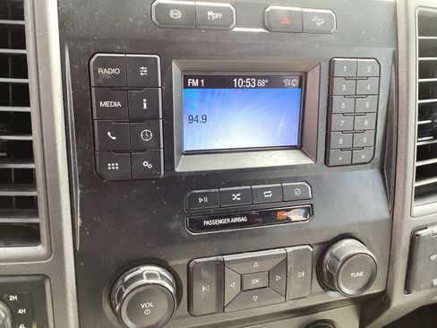 Used 2021 Ford F250 XL w/ STX Appearance Package AWD/4WD image 15