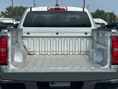 Used 2017 Chevrolet Colorado W/T w/ WT Convenience Package AWD/4WD image 7
