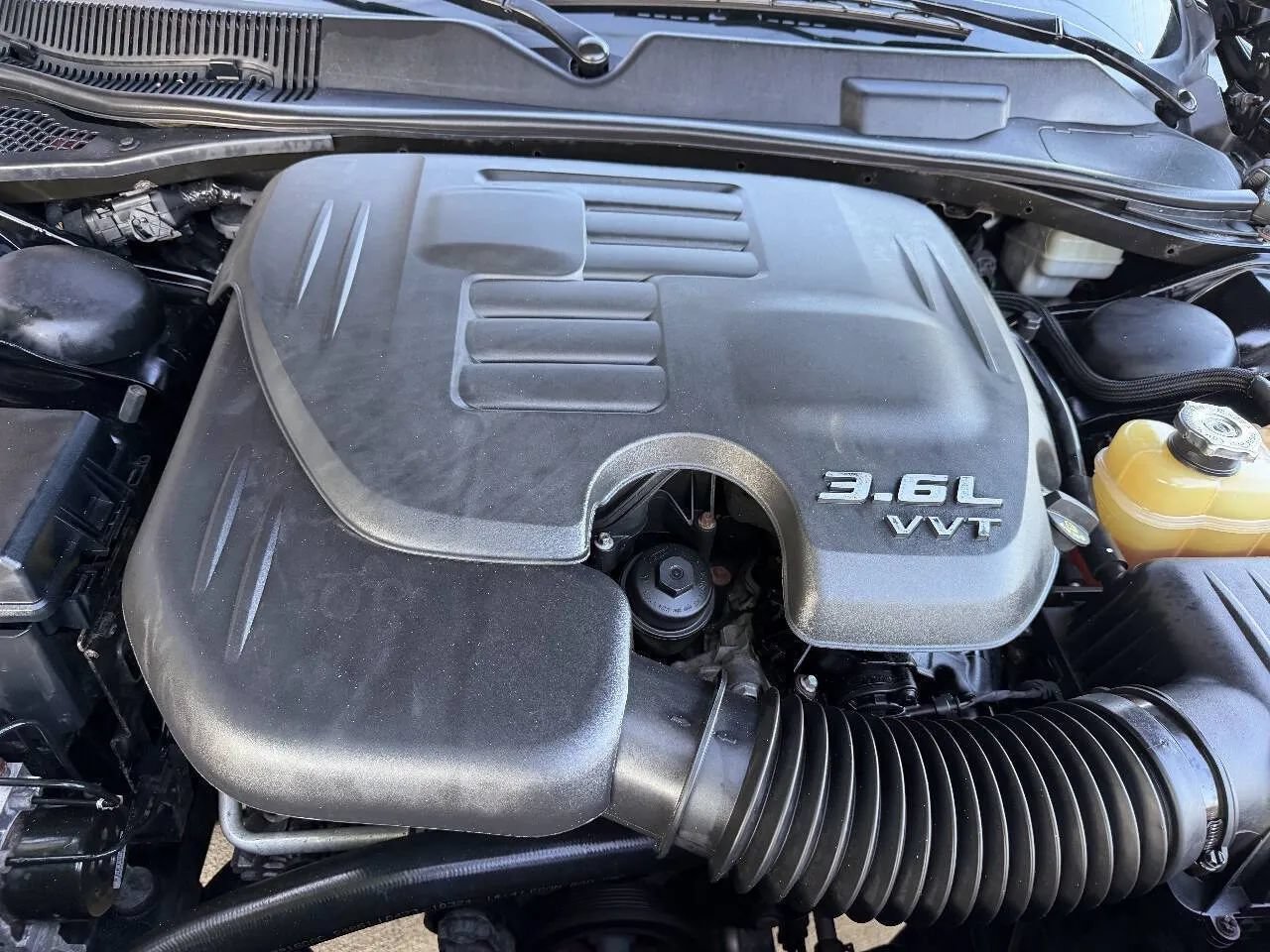 Used 2013 Dodge Challenger SXT RWD image 43