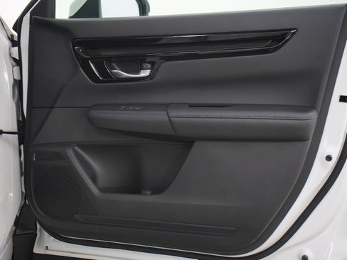 Used 2023 Honda CR-V EX-L image 9