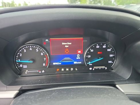 Used 2022 Ford Explorer XLT image 21