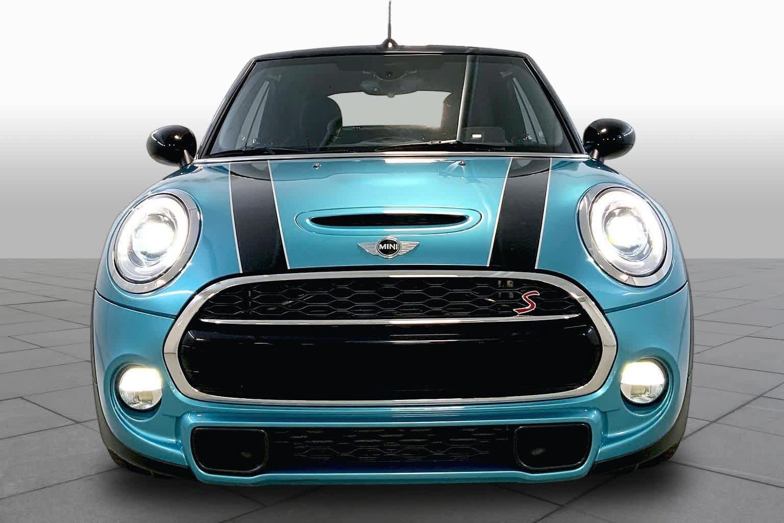 Used 2017 MINI Cooper S FWD image 3