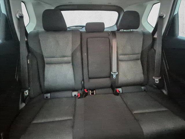 Used 2025 Nissan Rogue SV FWD image 21