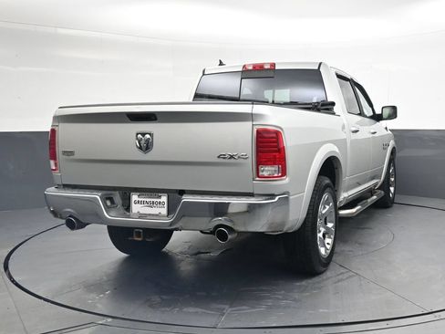 Used 2017 RAM 1500 Laramie AWD/4WD image 12