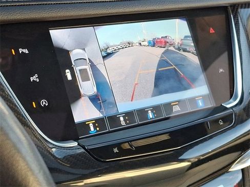 Certified 2023 Cadillac XT6 Sport w/ Technology Package image 16