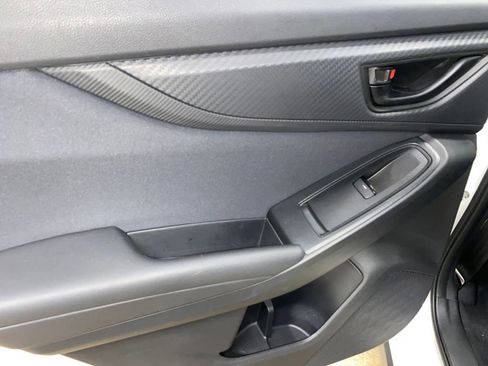 Used 2018 Subaru Crosstrek 2.0i Premium image 27