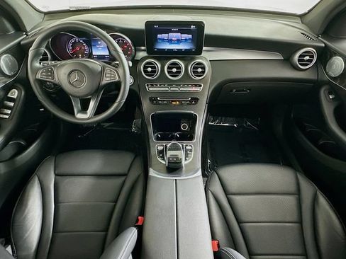 Used 2017 Mercedes-Benz GLC 300 image 13