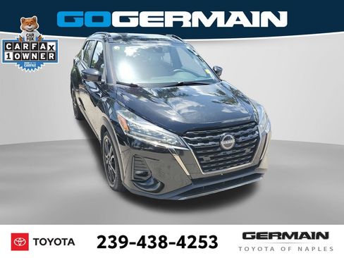 Used 2024 Nissan Kicks SR w/ SR Premium Package FWD image 6