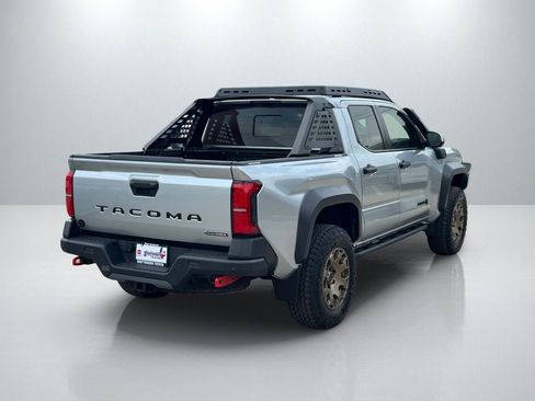 Used 2024 Toyota Tacoma 4x4 Double Cab Hybrid image 5