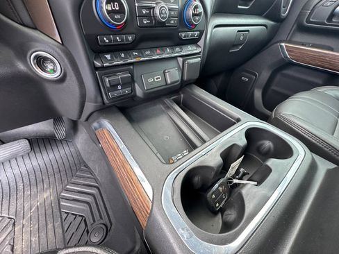 Used 2020 Chevrolet Silverado 2500 High Country w/ Z71 Off-Road Package AWD/4WD image 29