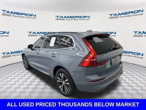 Used 2023 Volvo XC60 B5 Core AWD/4WD image 3