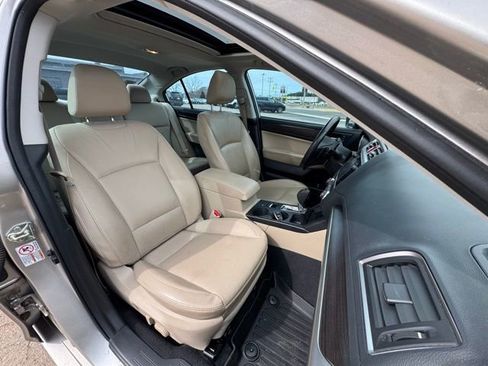 Used 2017 Subaru Legacy 2.5i Limited image 11