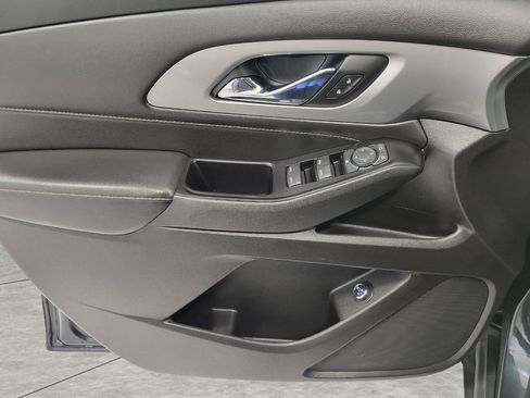 Used 2019 Chevrolet Traverse LT w/ LPO, Floor Liner Package AWD/4WD image 28