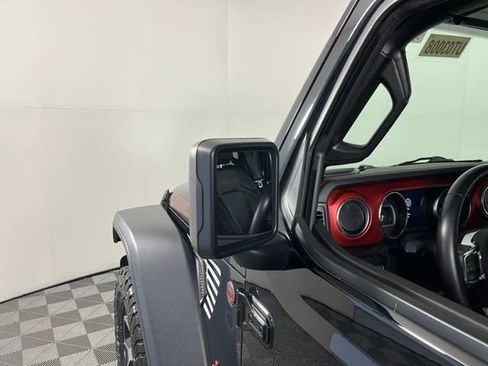 Used 2022 Jeep Wrangler Unlimited Rubicon AWD/4WD image 14