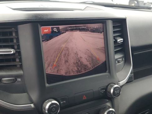 Used 2024 RAM 2500 Big Horn w/ Bed Utility Group image 21