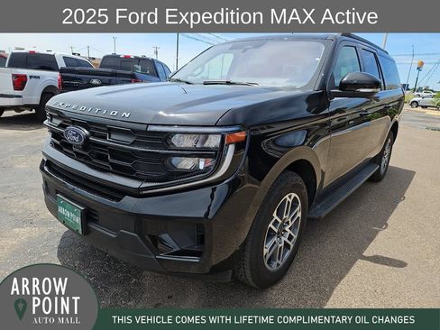 Used 2025 Ford Expedition Max Active AWD/4WD image 4
