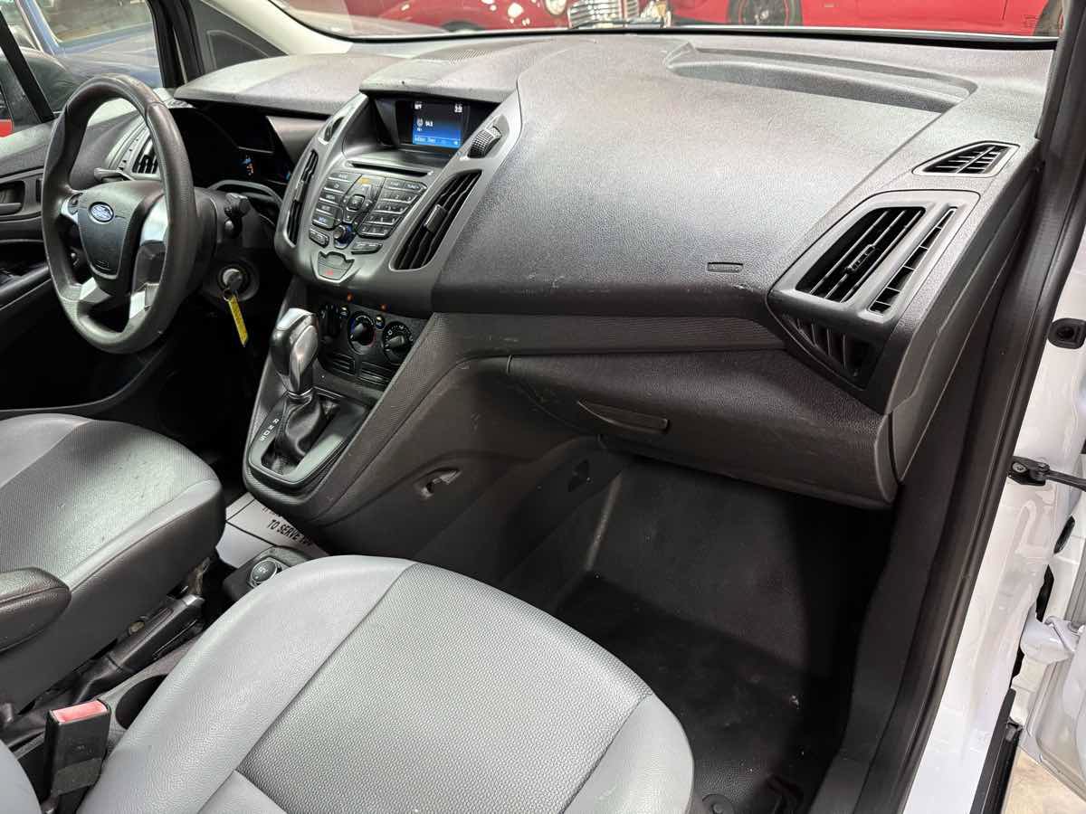 Used 2018 Ford Transit Connect XL FWD image 8