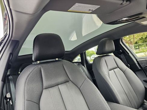 Used 2025 Audi A6 e-tron Premium w/ Premium Plus AWD/4WD image 3