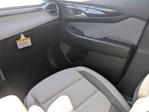 New 2026 Chevrolet TrailBlazer LT w/ Convenience Package image 19