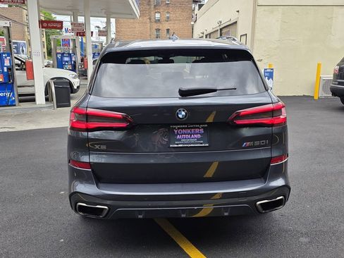 Used 2020 BMW X5 M50i w/ Premium Package image 3