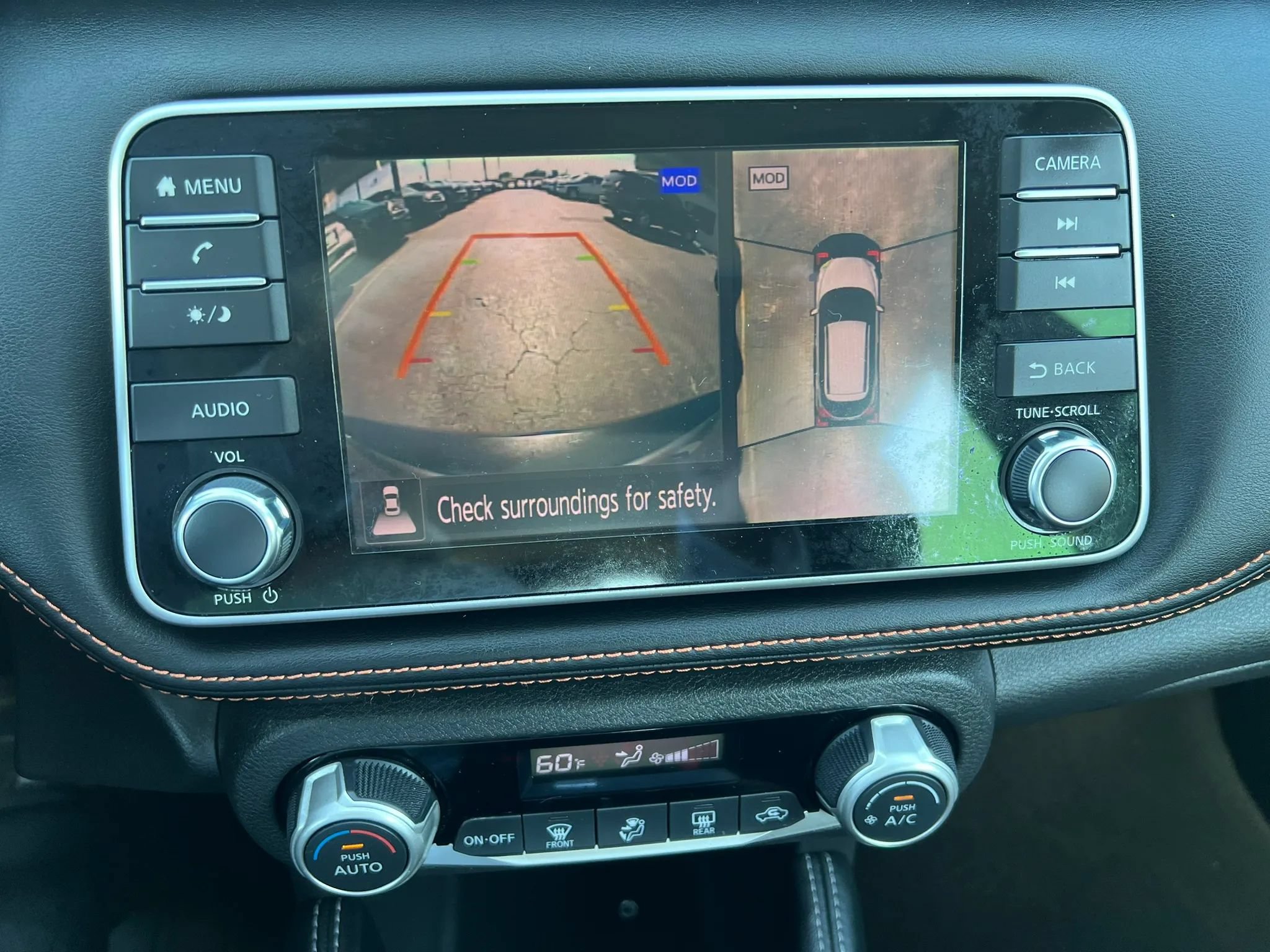 Used 2018 Nissan Kicks SR FWD image 15