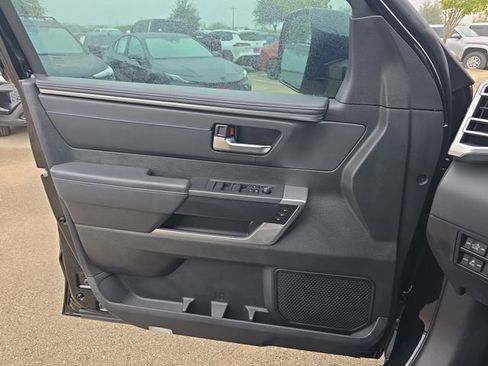 Used 2025 Toyota Tundra Platinum image 26