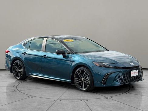 Certified 2025 Toyota Camry XSE image 8