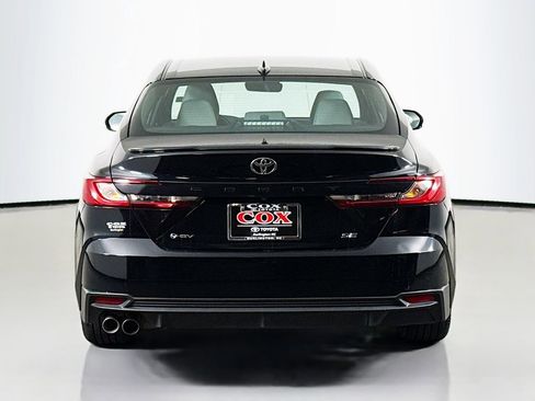 Certified 2025 Toyota Camry SE image 6