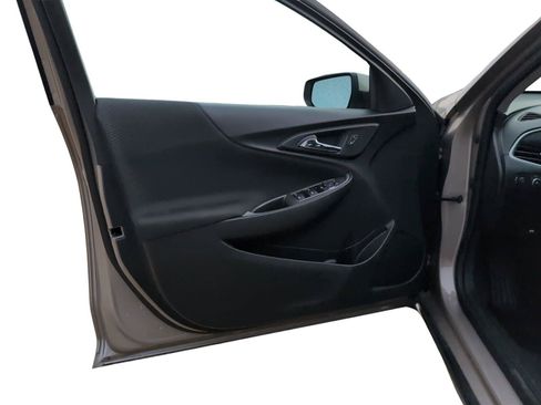 Used 2024 Chevrolet Malibu LT FWD image 13