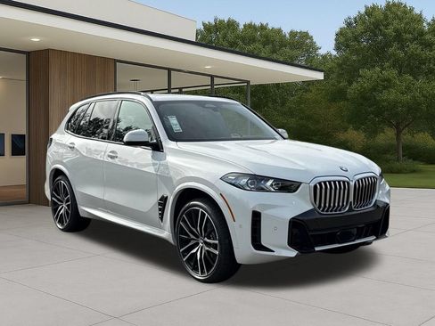 New 2026 BMW X5 sDrive40i w/ M Sport Package RWD image 4