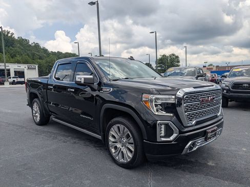 Used 2021 GMC Sierra 1500 Denali w/ Denali Ultimate Package AWD/4WD image 3