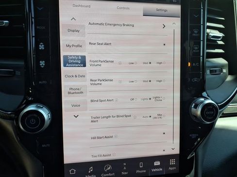 New 2026 RAM 2500 Rebel AWD/4WD image 12