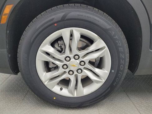 Used 2022 Chevrolet Blazer LT FWD image 31